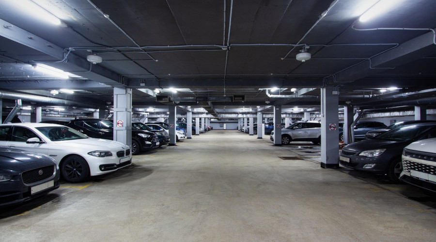 ЖК «Дом-Мегалит у парка имени Есенина»: освещение закрытого паркинга