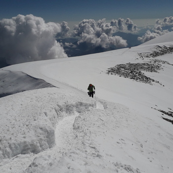 20 метров до вершины Эльбруса