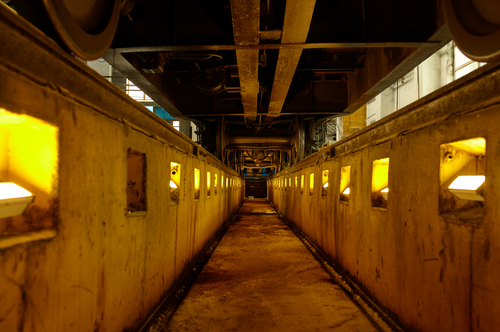 Освещение вагоноремонтных ниш