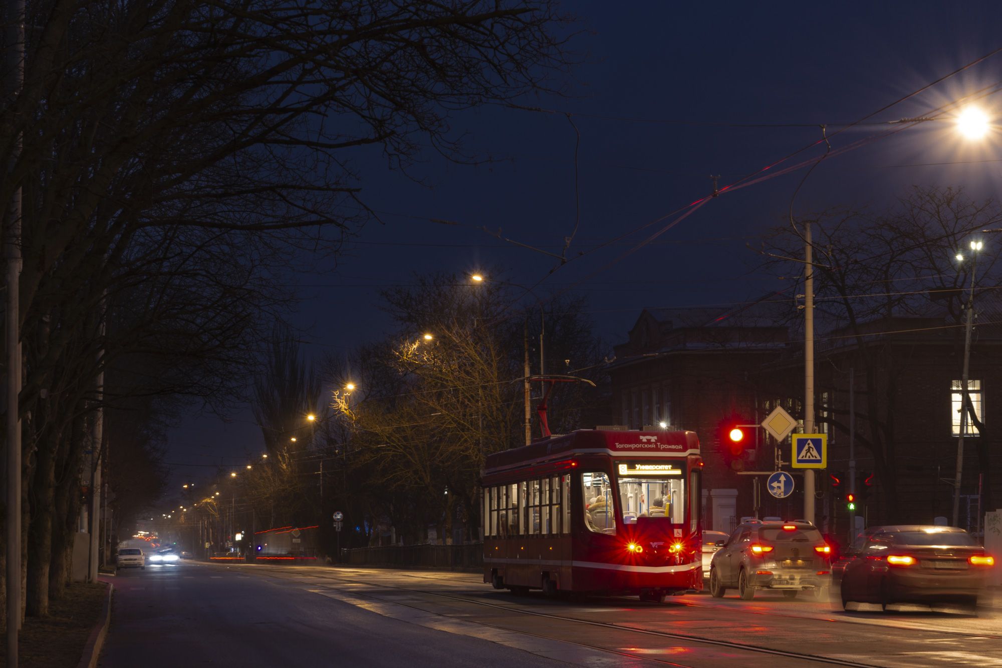 Реализованный проект освещения центральных улиц Таганрога